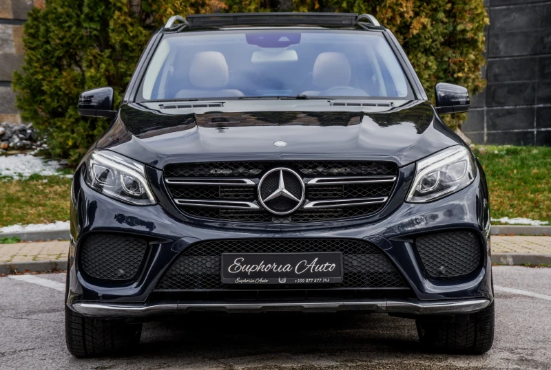 Mercedes-Benz GLE 350 d* 4MATIC* AMG* 9G* PANORAMA* 3XTV* DESIGN* KEYLES, снимка 8 - Автомобили и джипове - 53103296