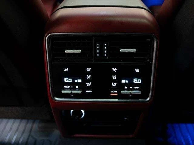Porsche Cayenne 3.0T* BOSE* DISTRONIC* �����* �����* 360* ������ � | Mobile.bg � ����������� 16