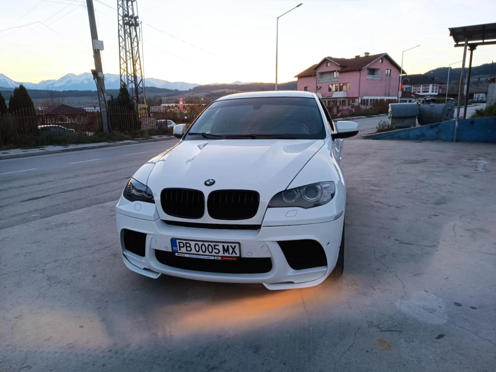 BMW X6 HAMMAN / INDIVIDUAL / 21" / БЯЛА ПЕРЛА - изображение 7