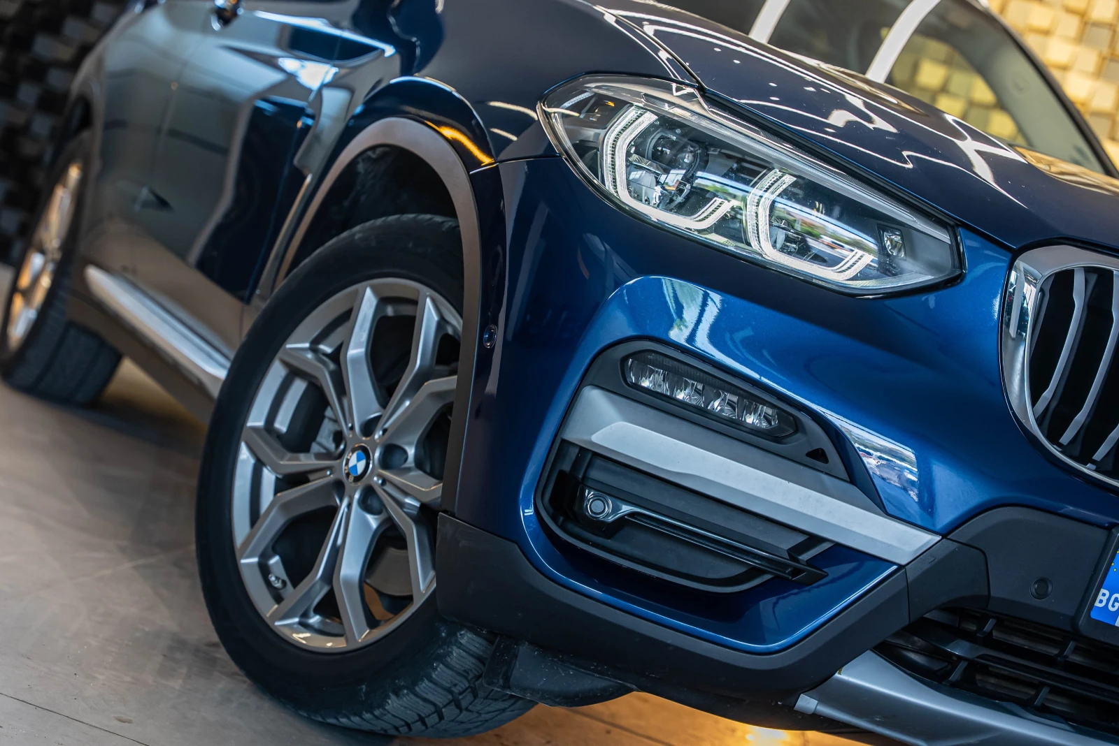 BMW X3 Xdrive 20d - изображение 3