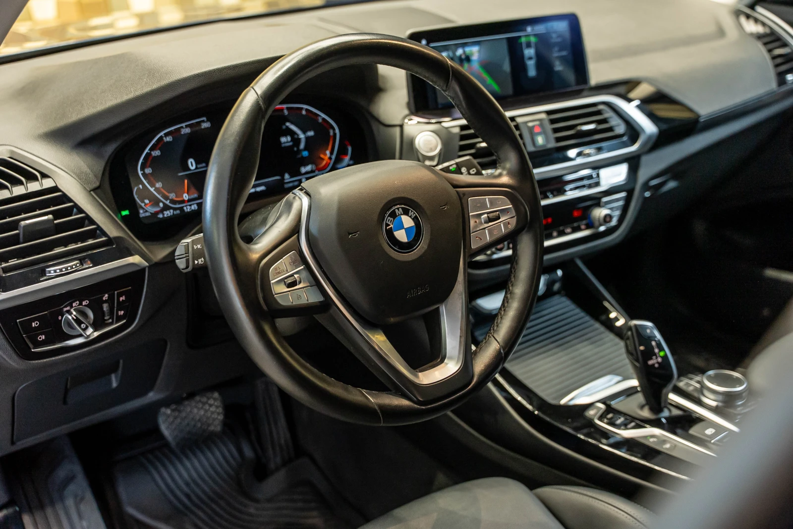 BMW X3 Xdrive 20d - изображение 8
