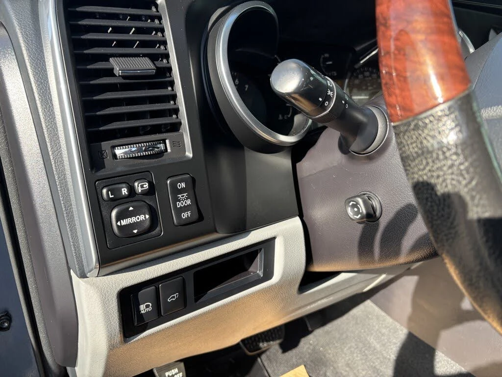 Toyota Sequoia Platinum* * 7-* *  | Mobile.bg   11