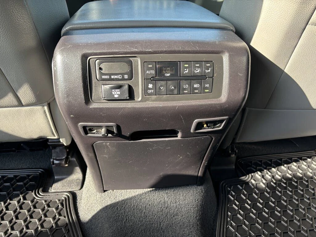 Toyota Sequoia Platinum* * 7-* *  | Mobile.bg   15