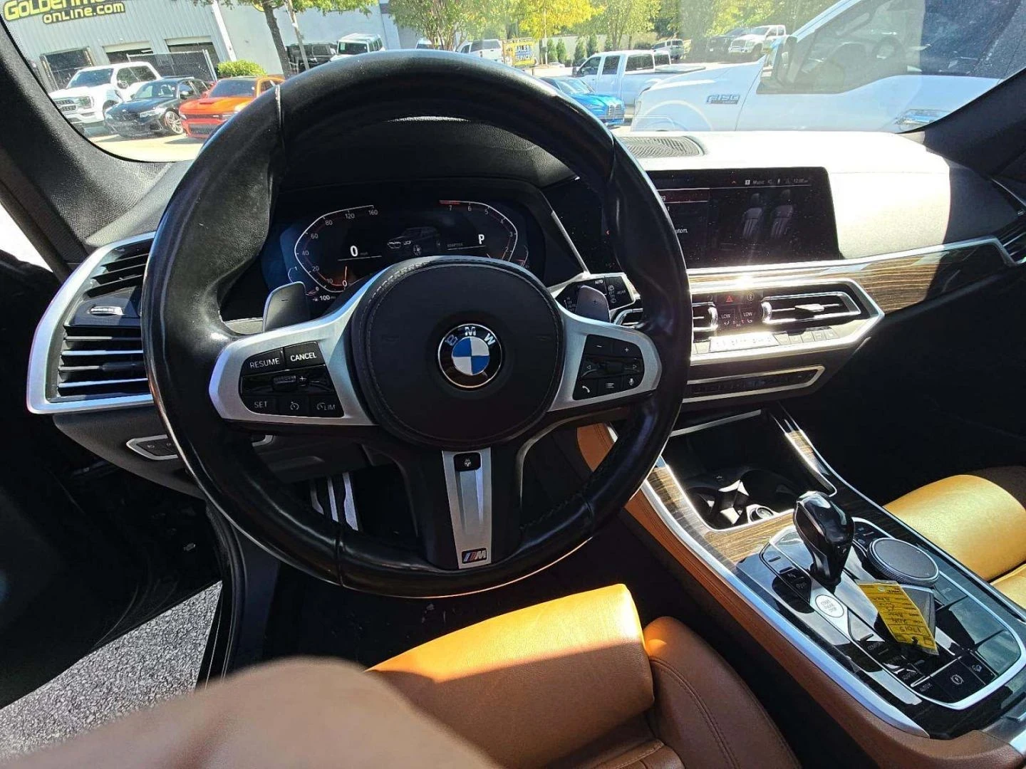 BMW X5 M-pkg* Heads-up display* Back Cam* Пано* Обдух - изображение 7