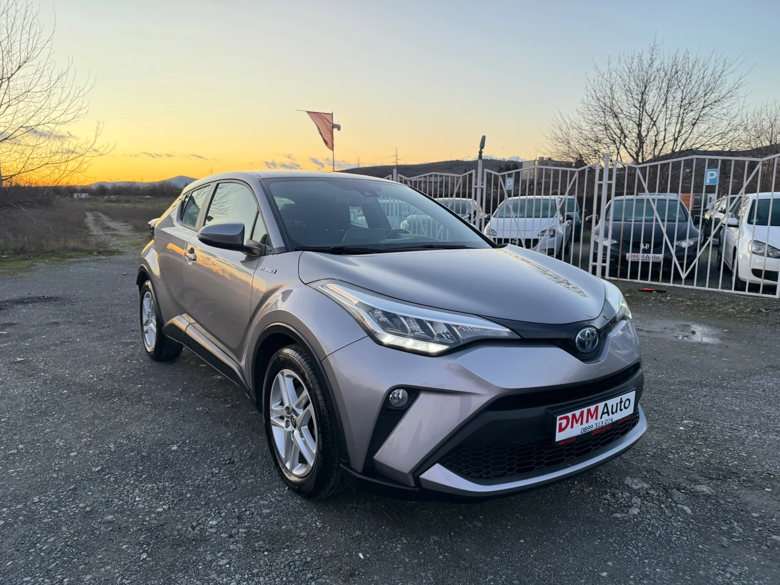 Toyota C-HR 2.0i FACELIFT/ HYBRID / ЕВРО6 / CARPLAY / YOUTUBE  - изображение 3