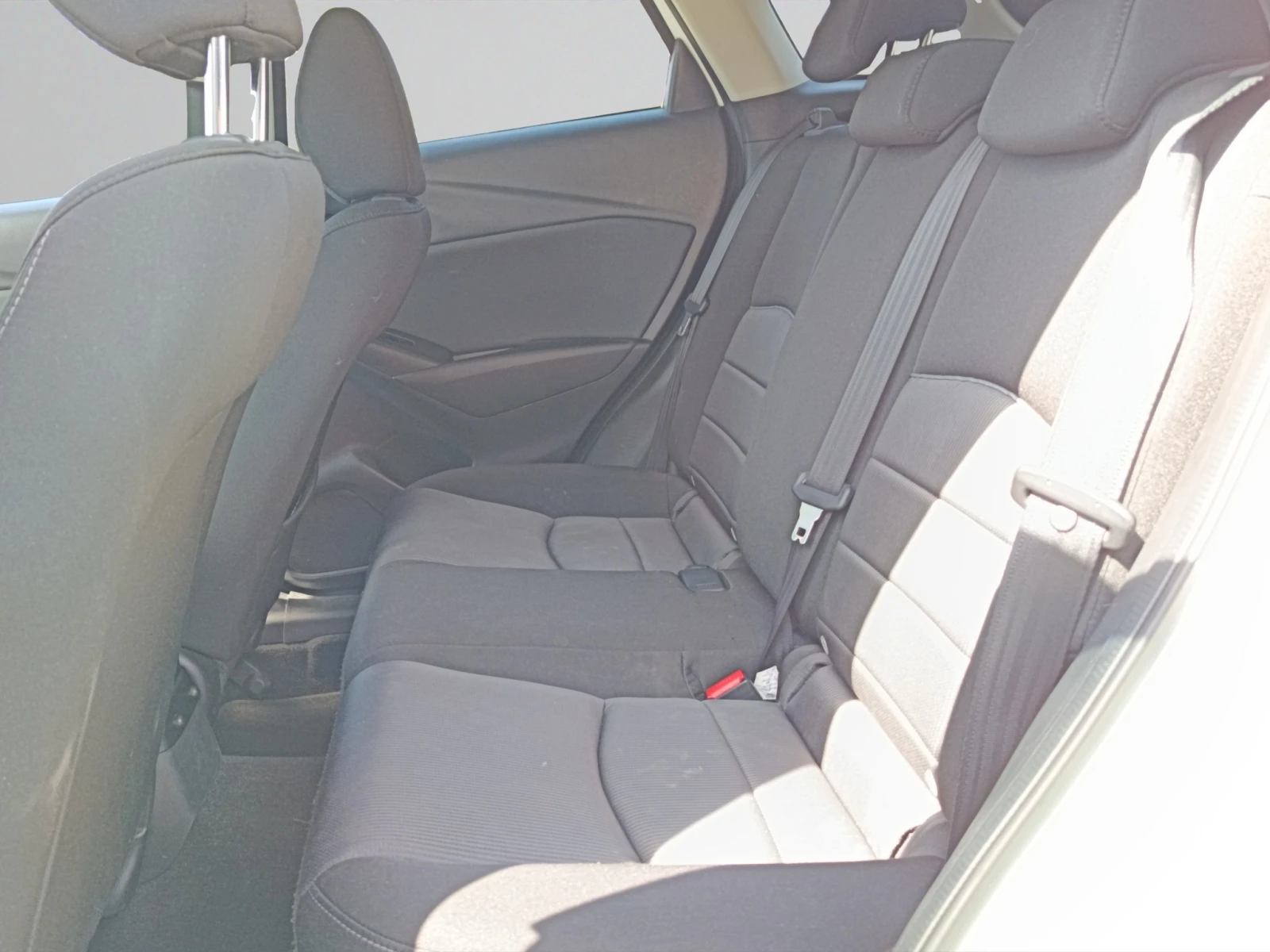 Mazda CX-3, снимка 15 - Автомобили и джипове - 54421716