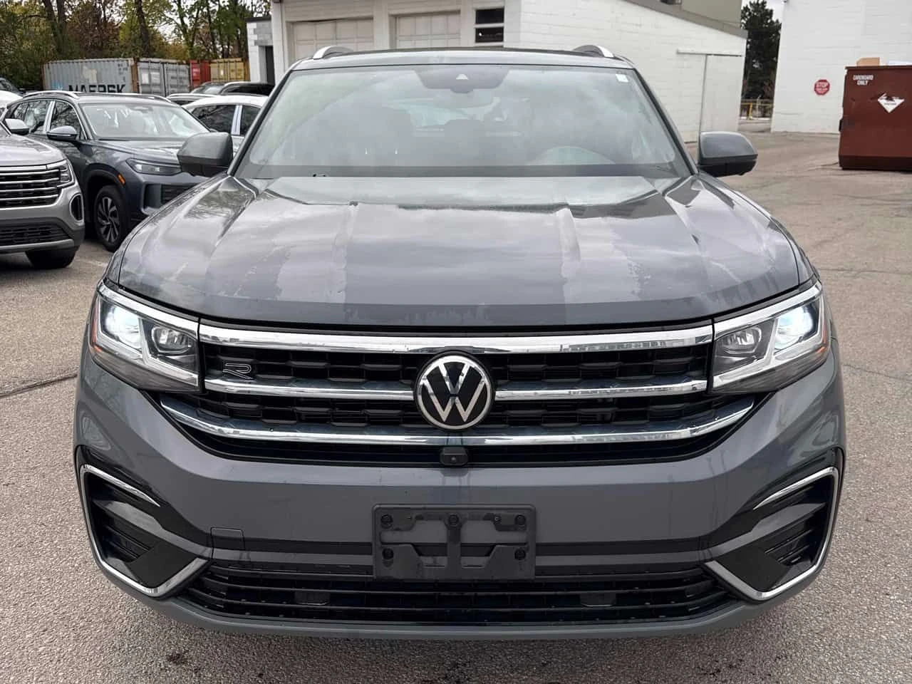 VW Atlas * Execline * CARFAX * ЦЕНА ДО БГ, снимка 2 - Автомобили и джипове - 54607009