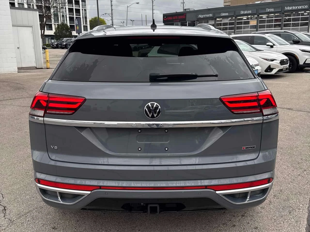 VW Atlas * Execline * CARFAX * ЦЕНА ДО БГ, снимка 5 - Автомобили и джипове - 54607009