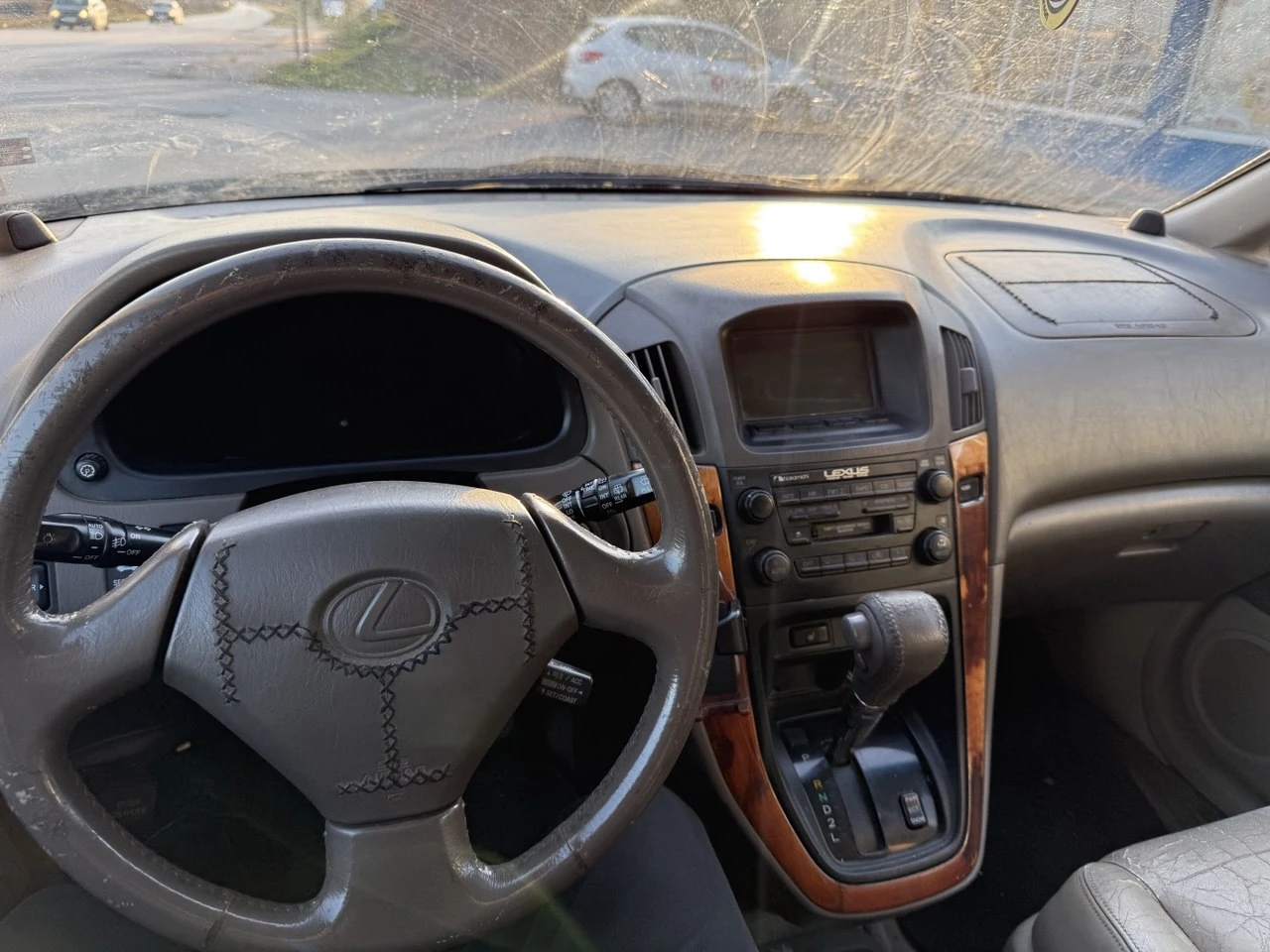 Lexus RX 300, снимка 12 - Автомобили и джипове - 54639488