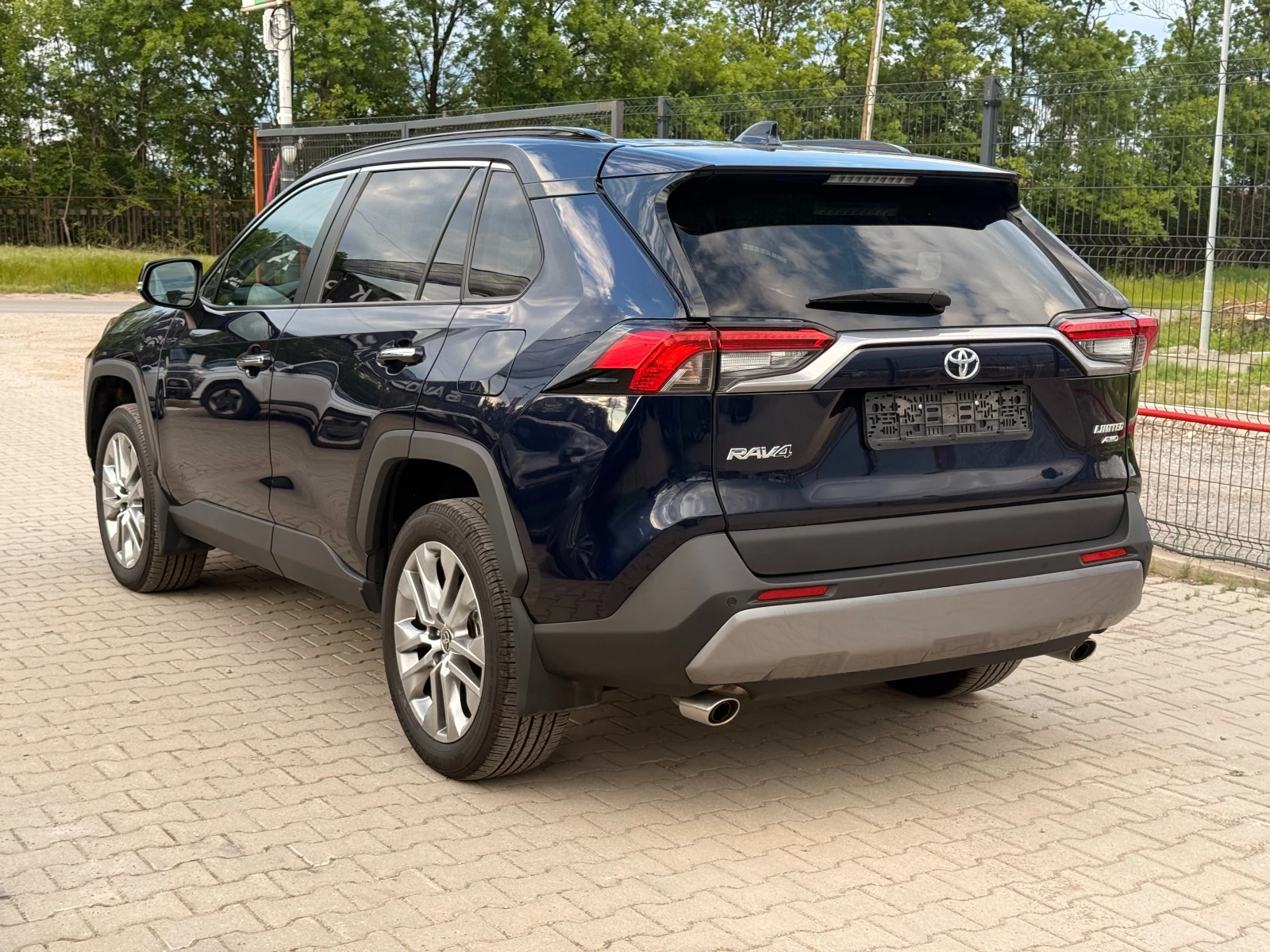 Toyota Rav4 Limited * AWD * FULL, снимка 6 - Автомобили и джипове - 54646815