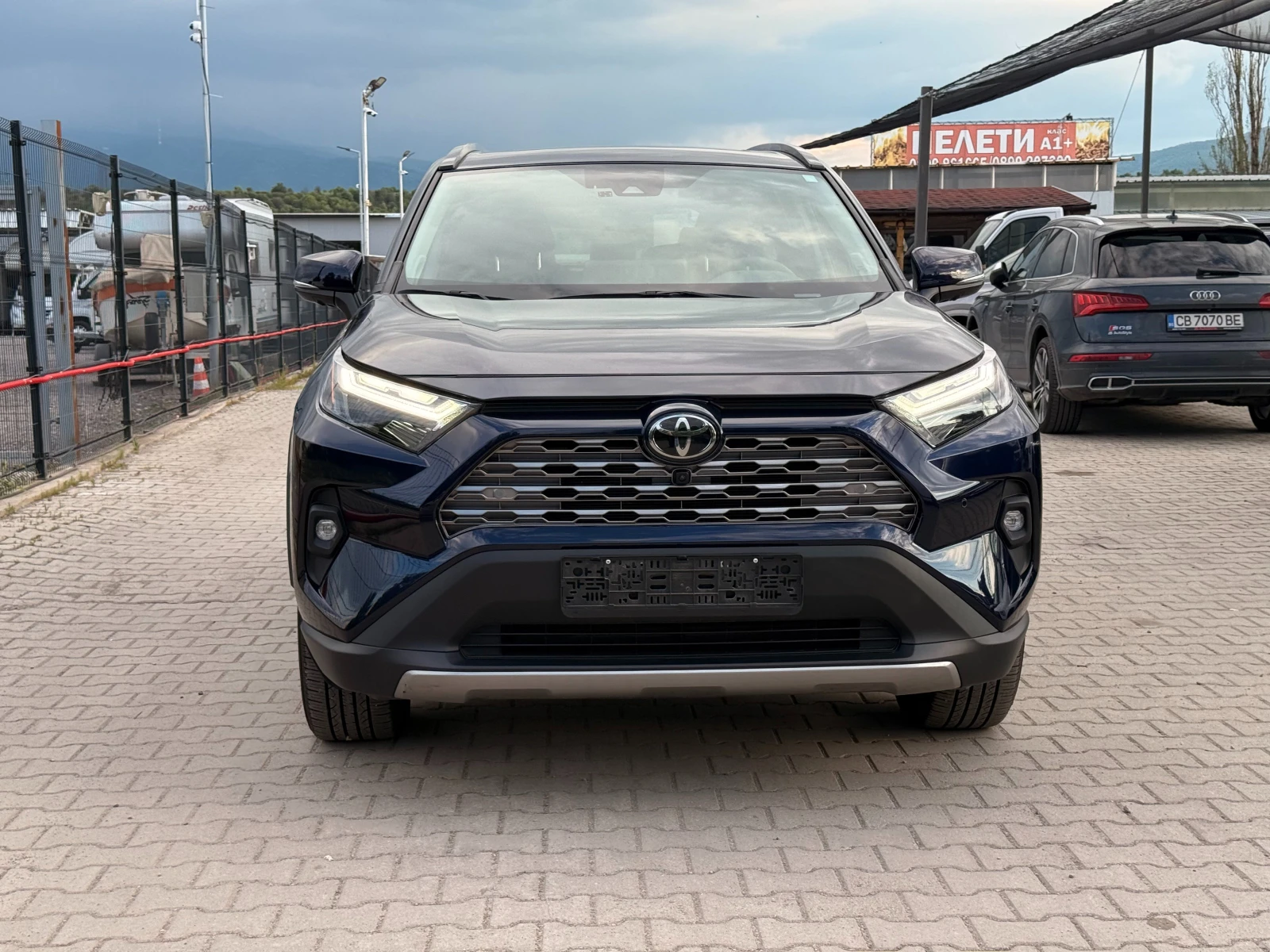 Toyota Rav4 Limited * AWD * FULL, снимка 2 - Автомобили и джипове - 54646815