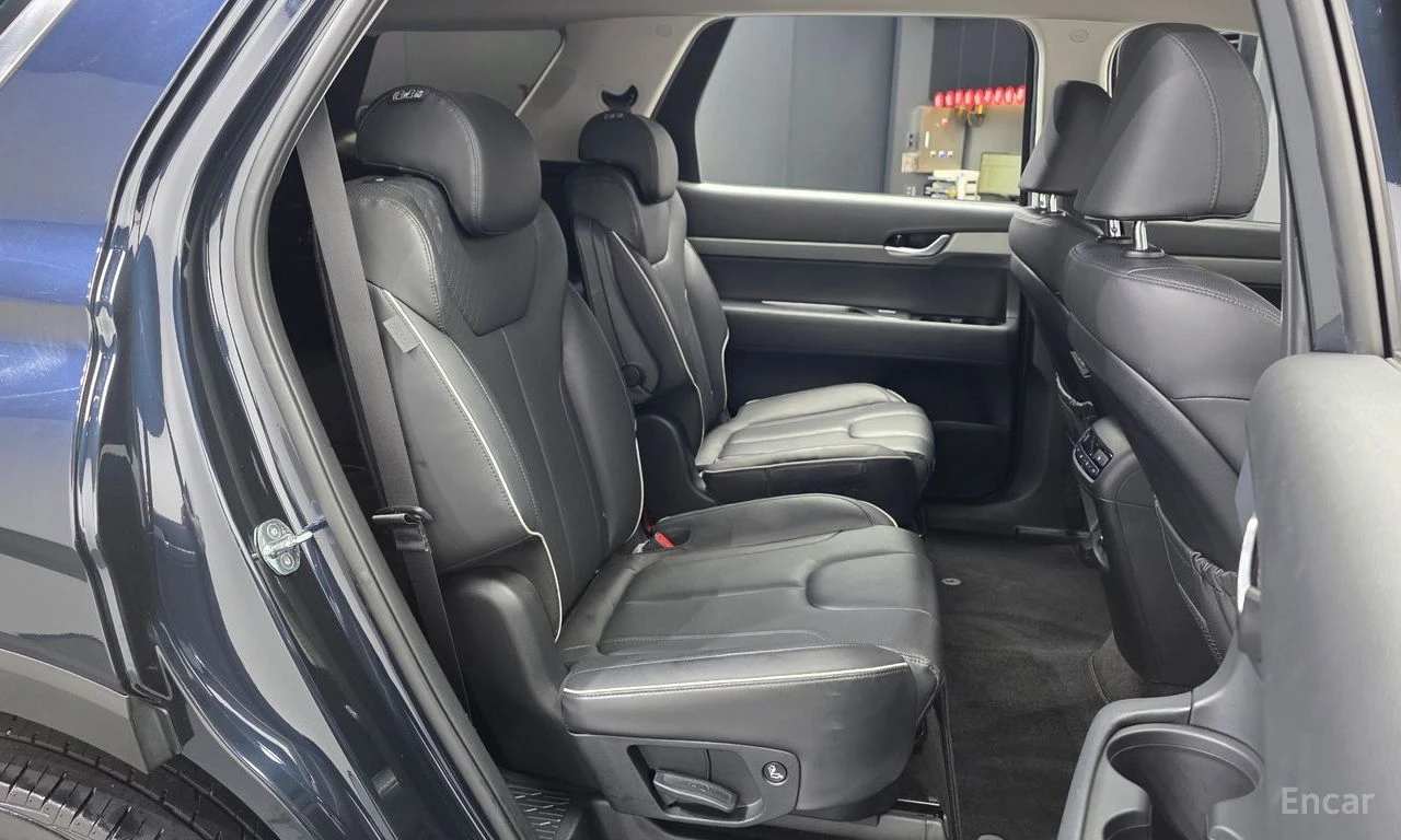 Hyundai Palisade 3.8* EXCLUSIVE* ПОДГРЕВ* ОБДУХВАНЕ* ДИСТРОНИК* 360, снимка 14 - Автомобили и джипове - 54682486