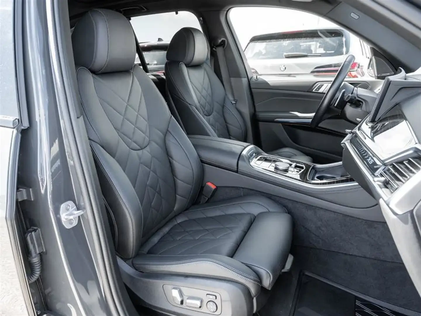 BMW X5 xDrive40i/PremEssential/MSportPro/CleanCF/1Owner, снимка 16 - Автомобили и джипове - 55197556