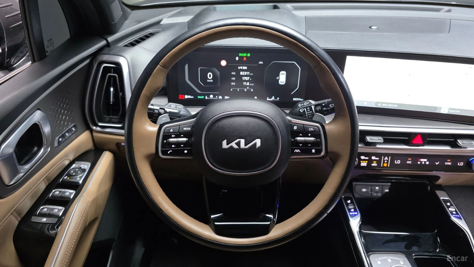 Kia Sorento 4WD SIGNATURE * HUD* 360* DIGITAL MIRROR* КРАЙНА Ц, снимка 11 - Автомобили и джипове - 56203067