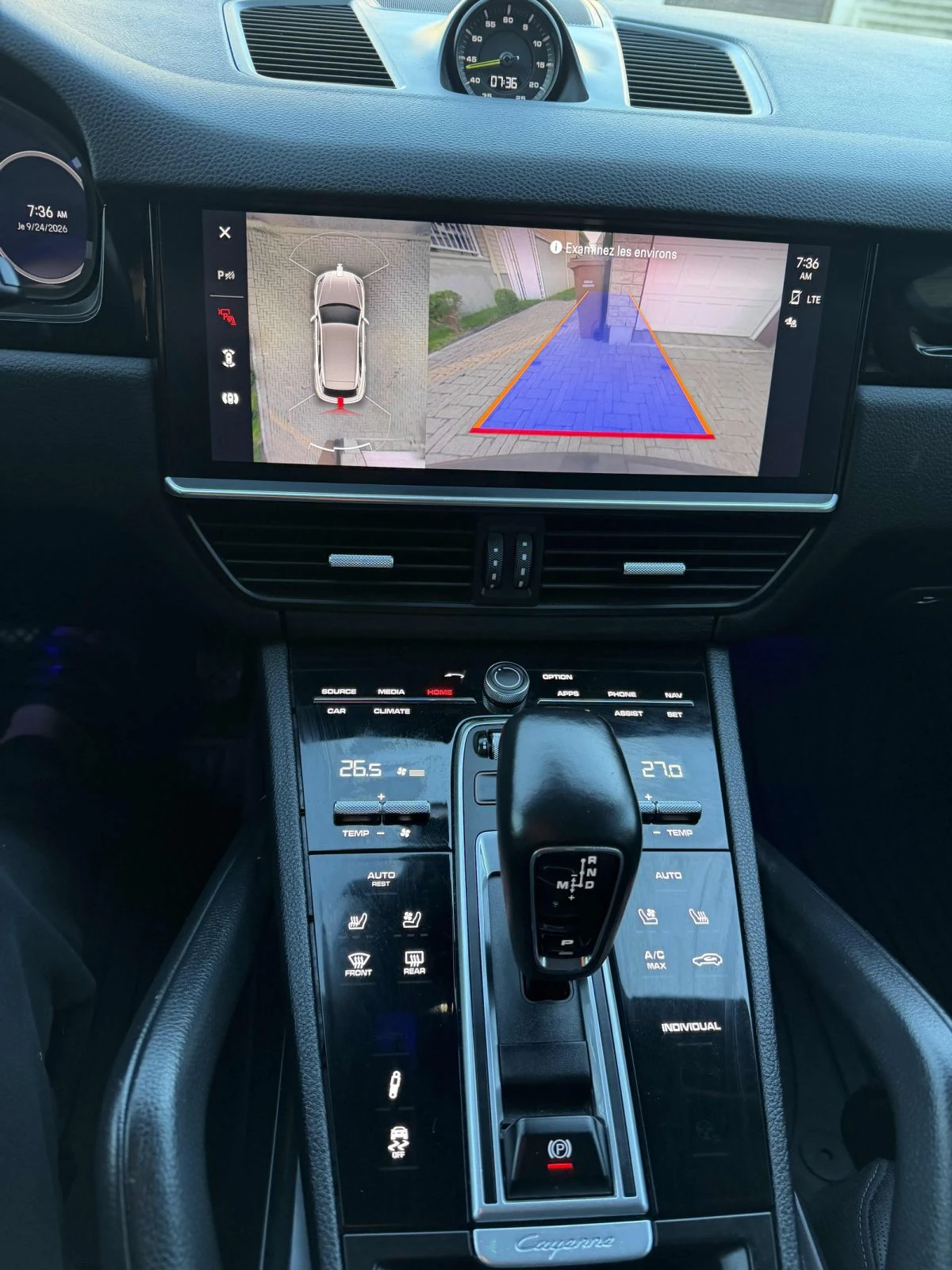 Porsche Cayenne E-hybrid* Distr* 360* Обдух* Пано* , снимка 11 - Автомобили и джипове - 56244952
