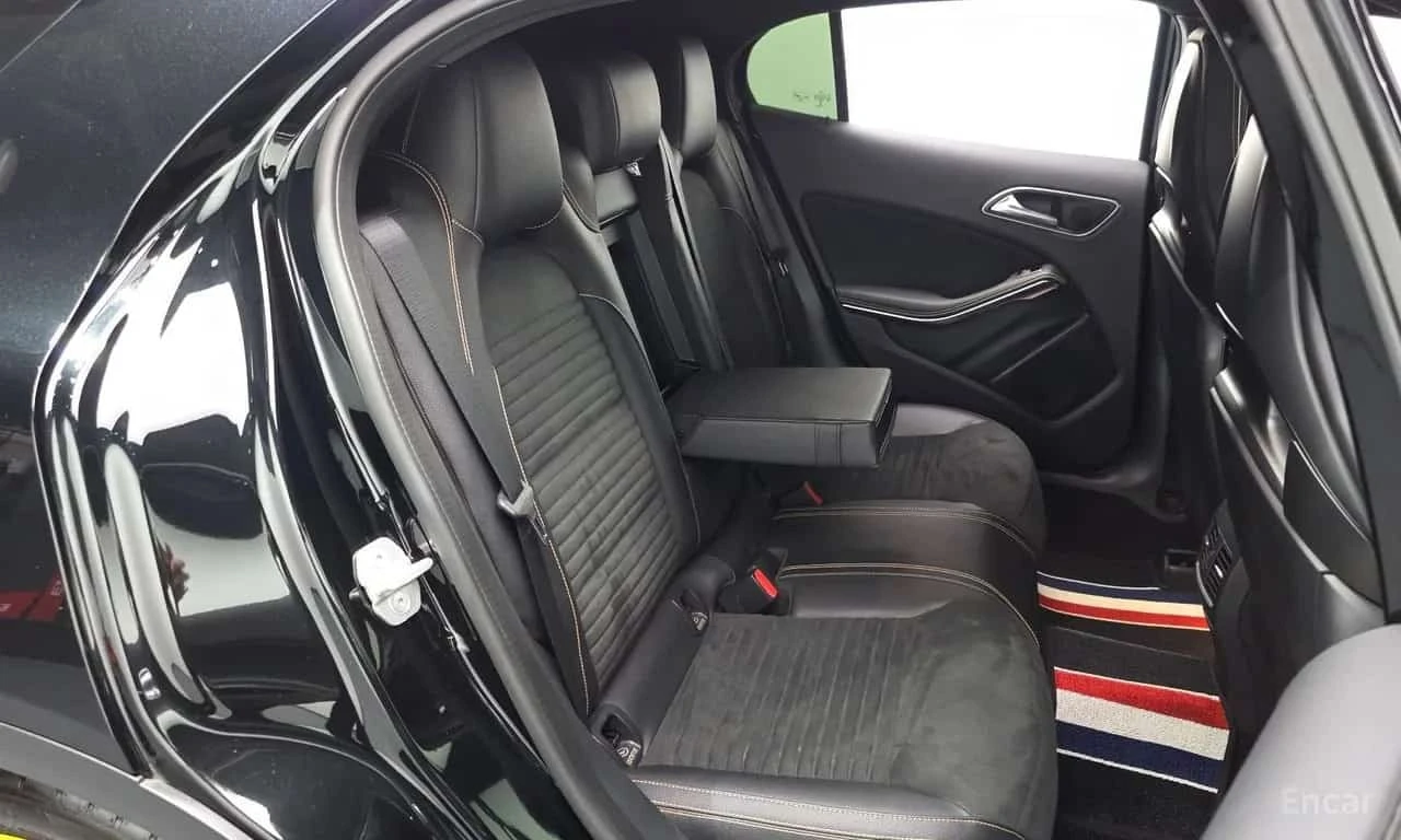 Mercedes-Benz GLA * GLA45 AMG 4MATIC 50th Edition * 1 �� 50 � �����  | Mobile.bg � ����������� 11