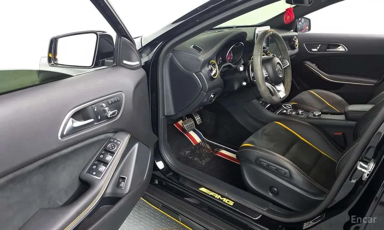 Mercedes-Benz GLA * GLA45 AMG 4MATIC 50th Edition * 1 �� 50 � �����  | Mobile.bg � ����������� 10