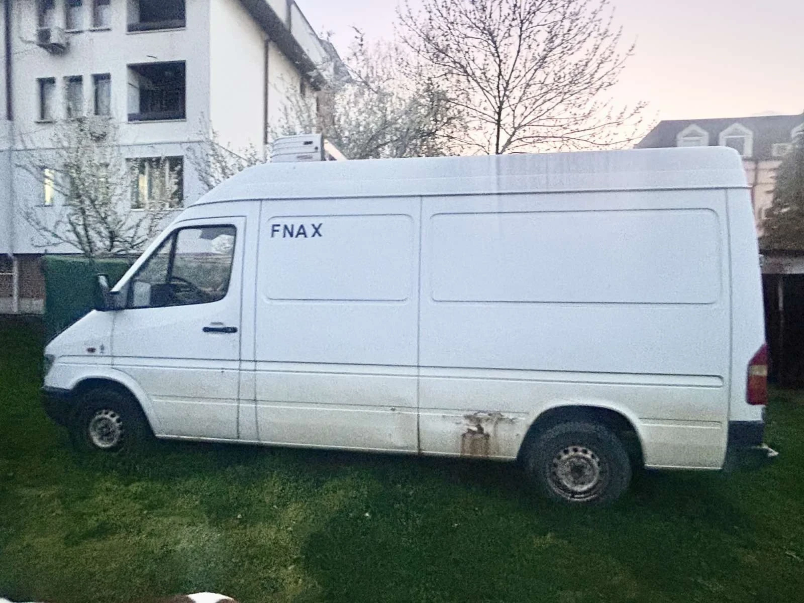 Mercedes-Benz 312 312d Хладилен 2300 куб. 3, 5 т., снимка 2 - Бусове и автобуси - 54313959