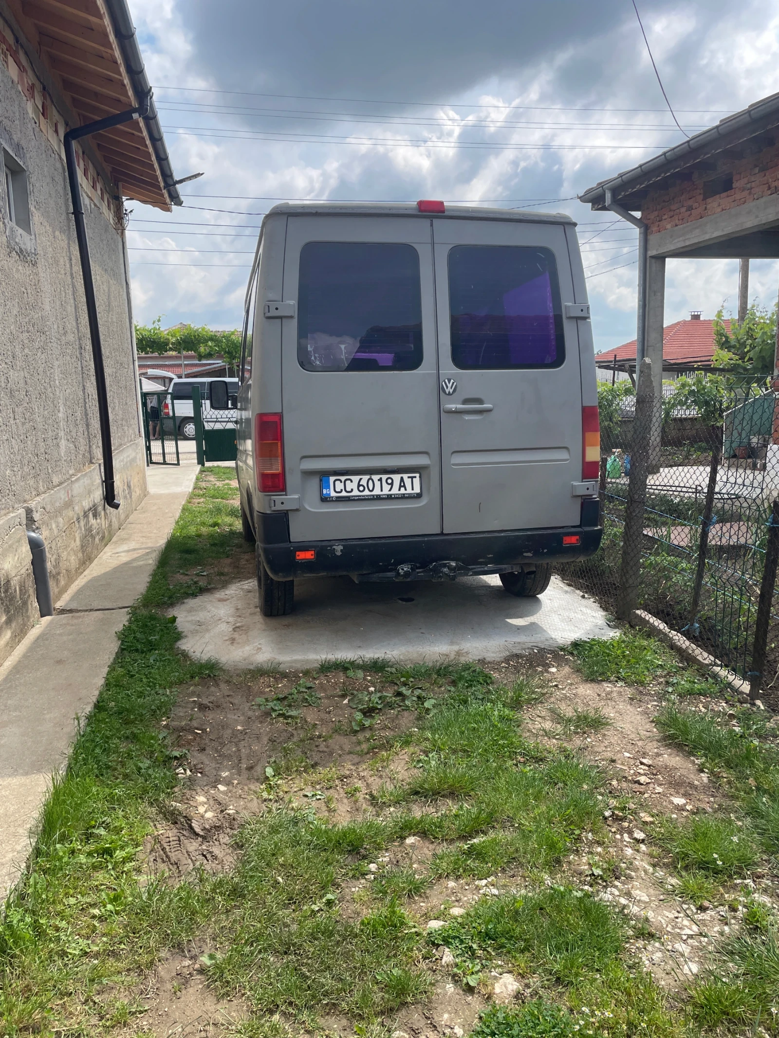 VW Lt