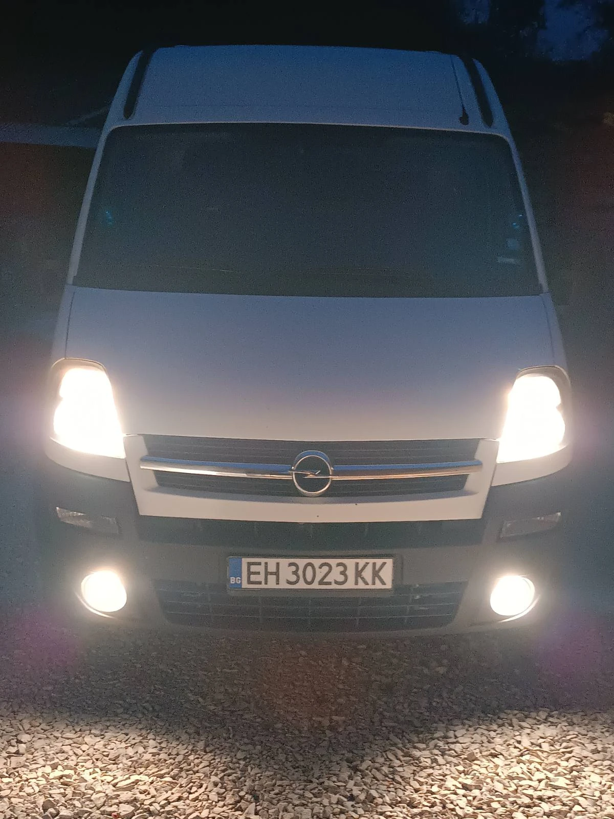 Opel Movano 2.5 120кс Дизел, снимка 2 - Бусове и автобуси - 54909752