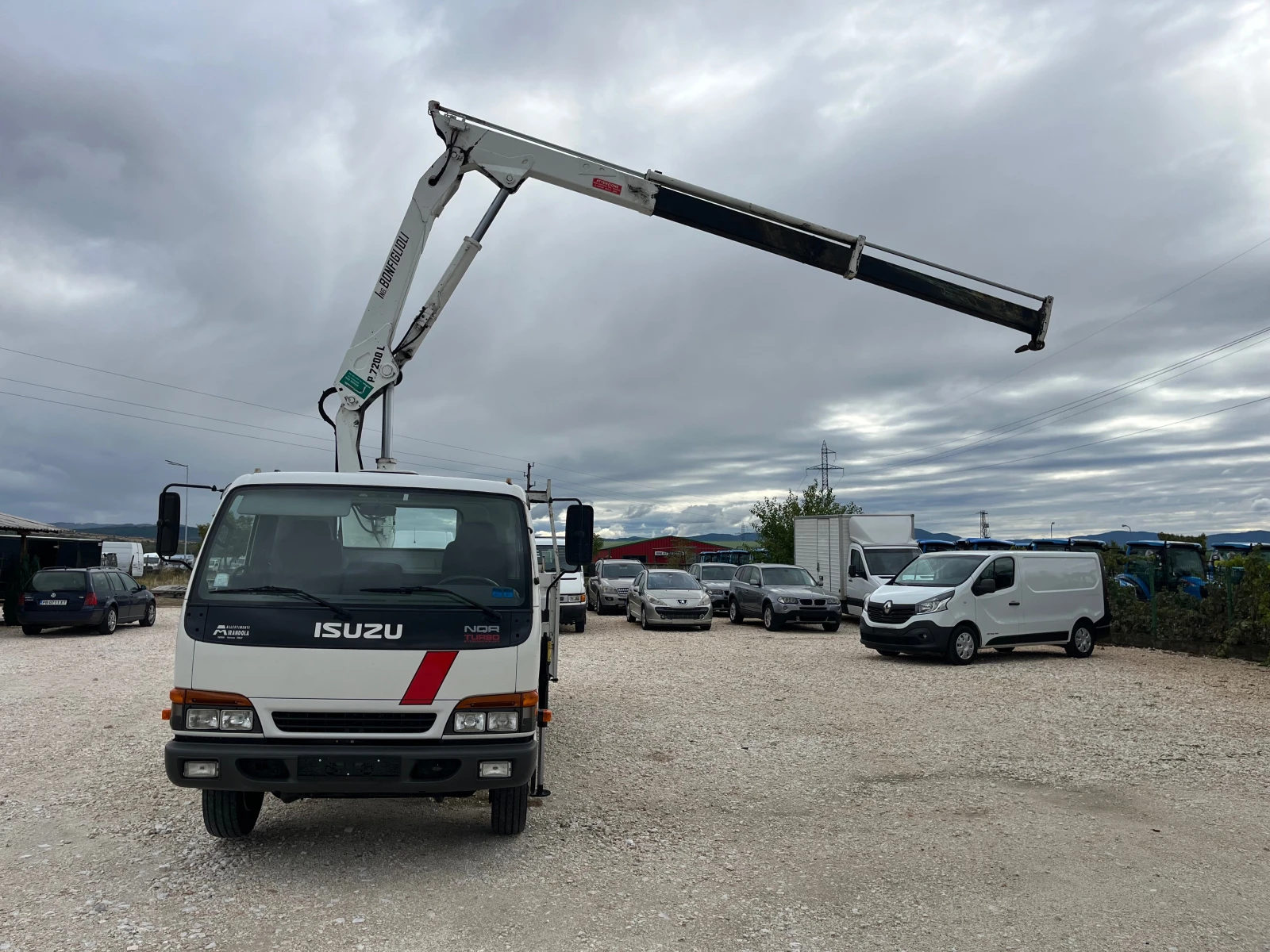 Isuzu Nqr БОРДОВИ С КРАН - изображение 8