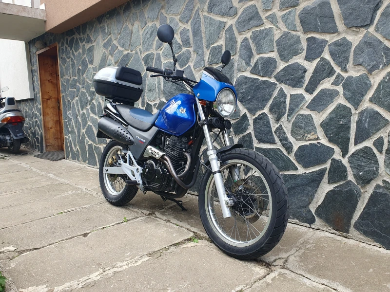 Honda Vigor 650, снимка 2 - Мотоциклети и мототехника - 49613493