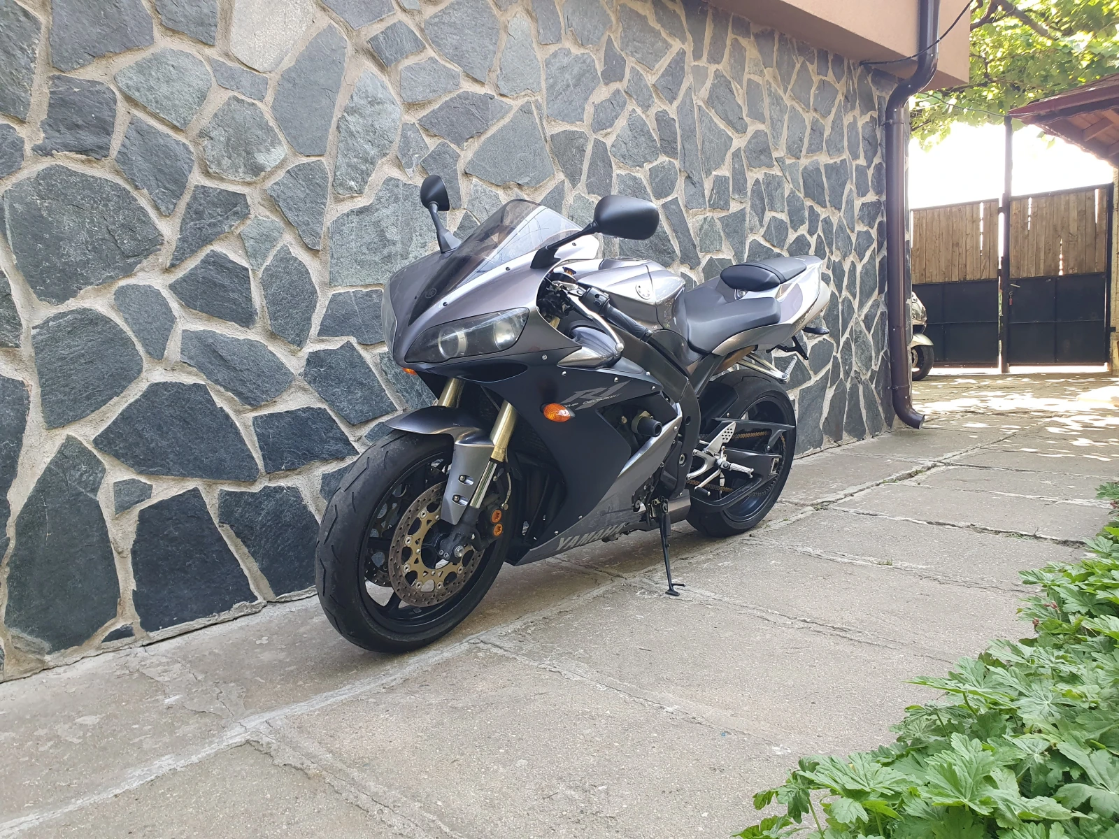 Yamaha YZF-R1 1000i Перфектен - изображение 7