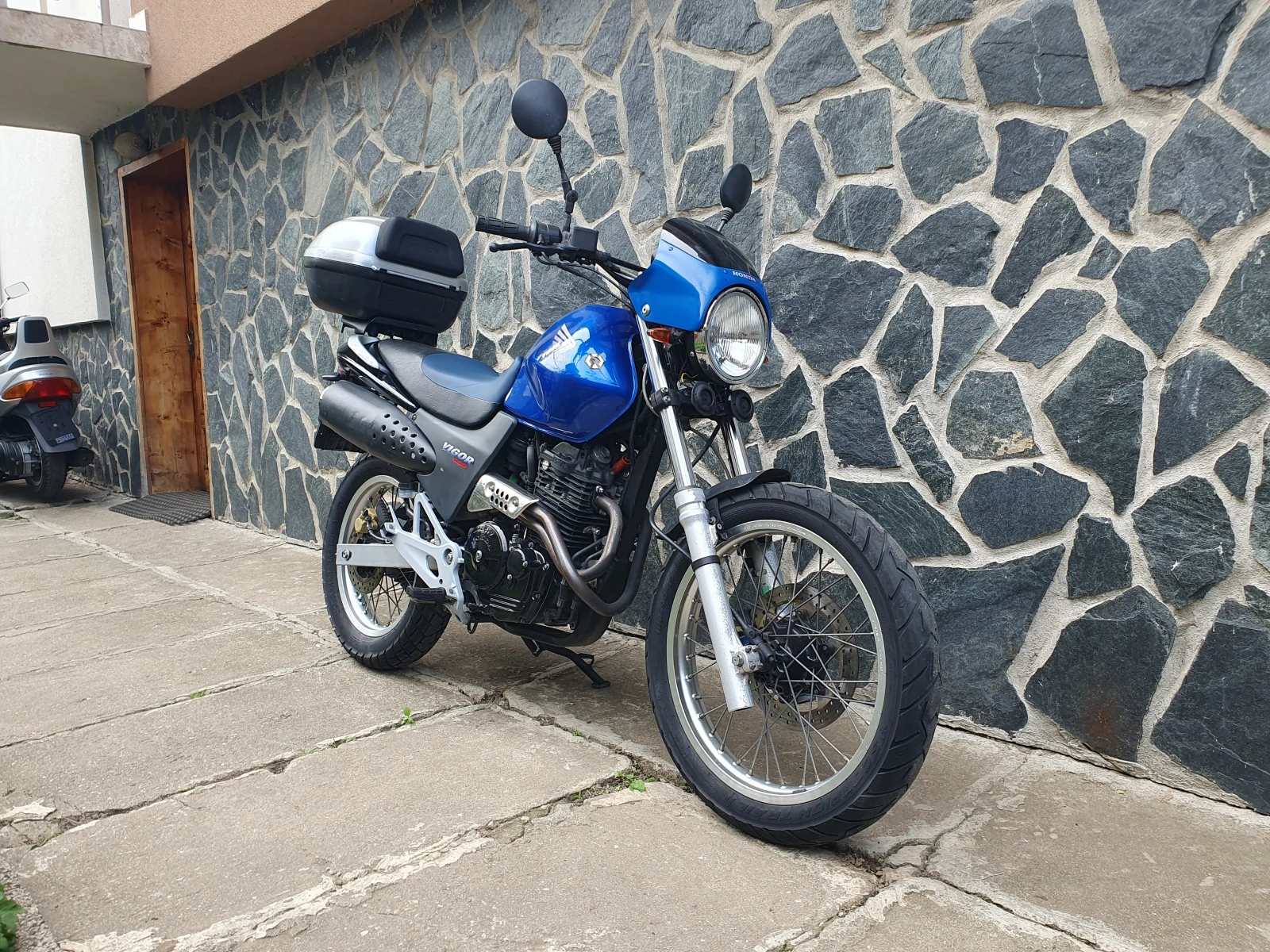 Honda Vigor 650 - изображение 2