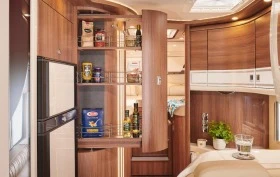 Кемпер Carthago chic s-plus I 61 XL LE, снимка 12