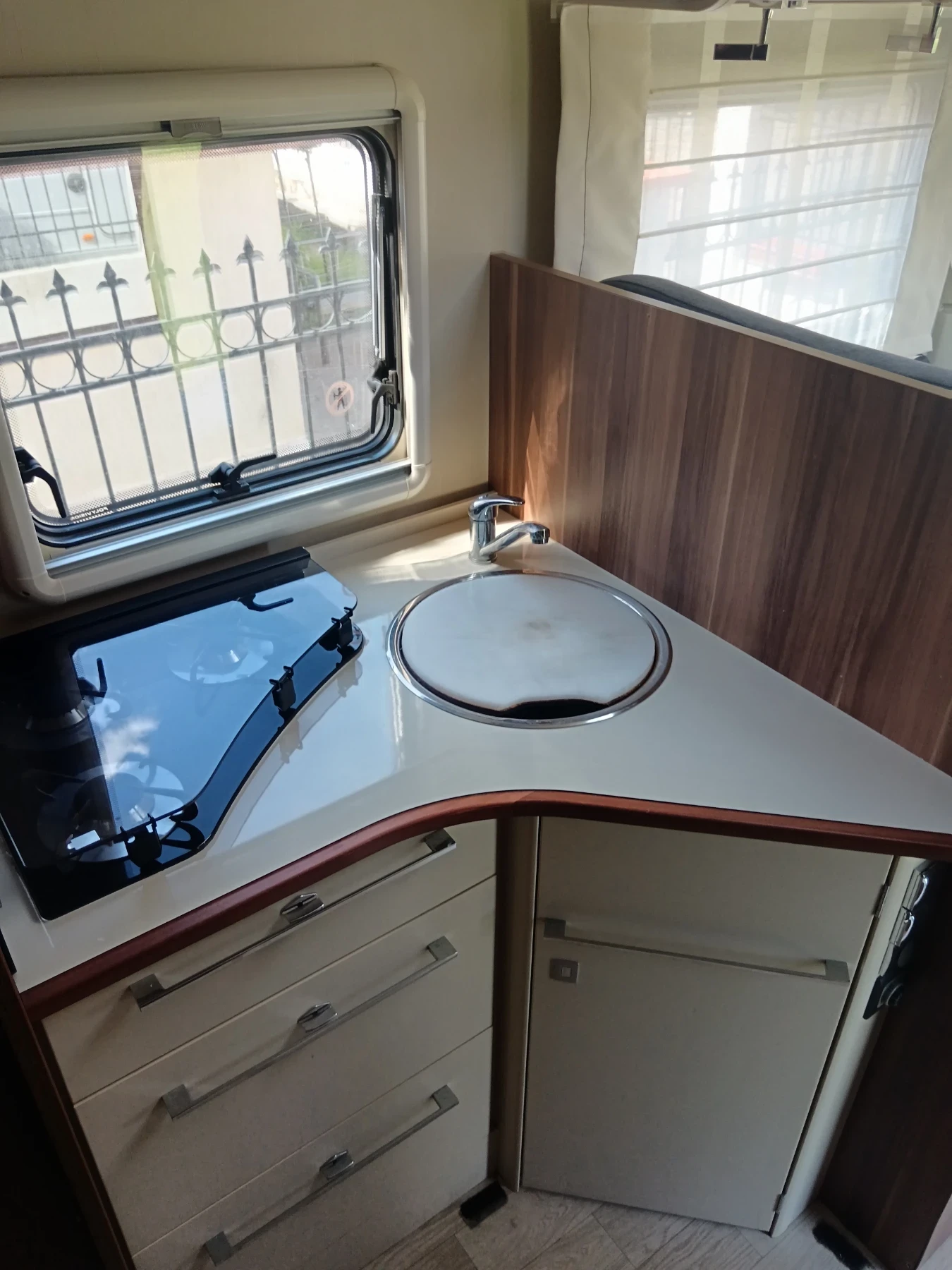 Кемпер ROLLER TEAM Pegaso , снимка 8 - Каравани и кемпери - 54152161