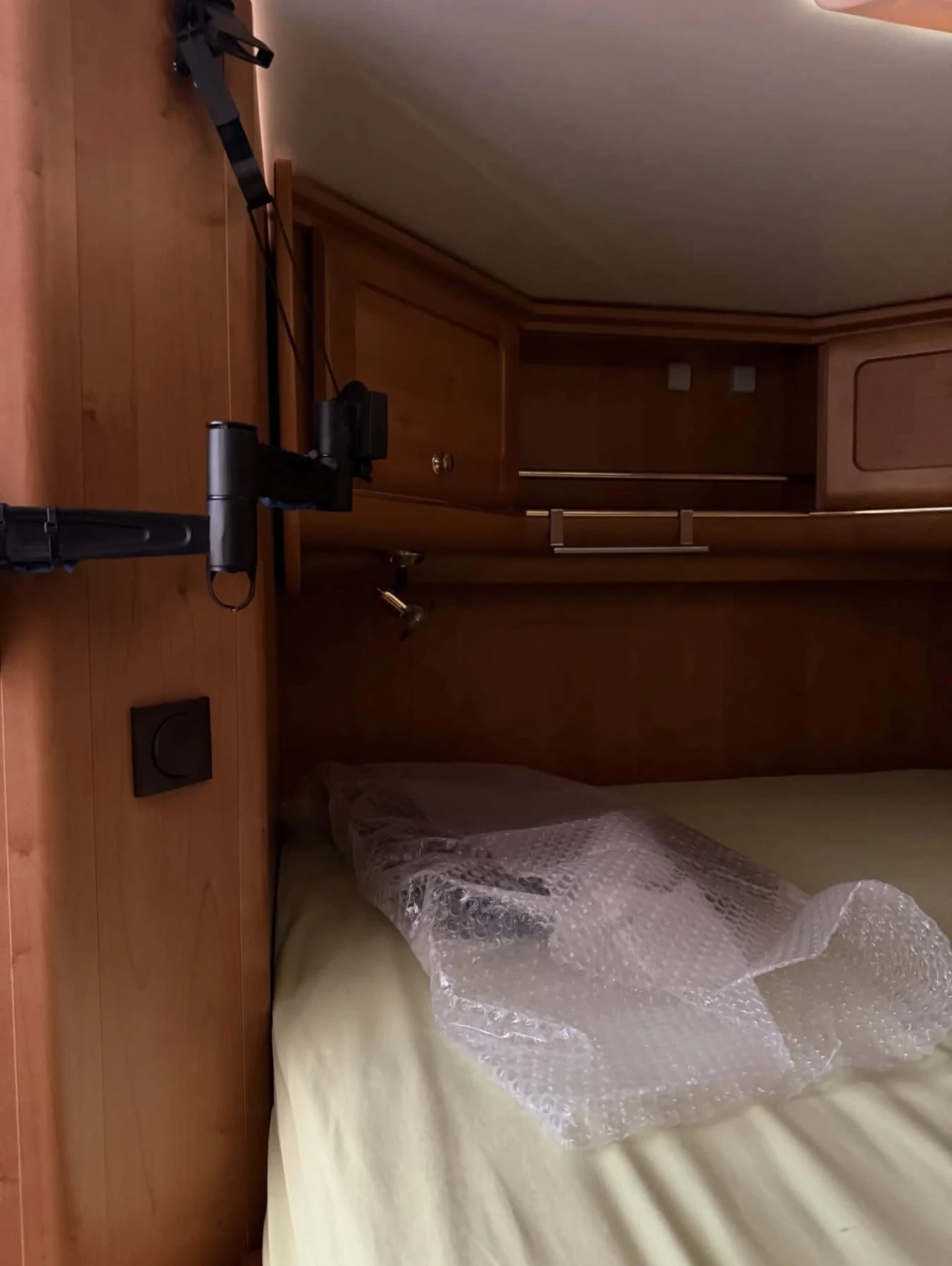 Кемпер Rapido Fiat Ducato , снимка 10 - Каравани и кемпери - 55425424