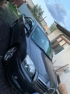 Toyota Avensis 1.8vvt-i 128к.с АВТОМАТ НА ЧАСТИ, снимка 2