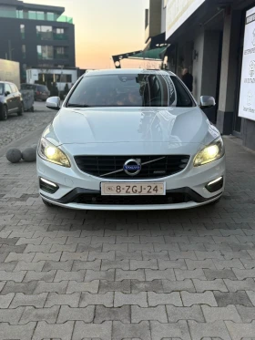 Volvo V60 PLUG IN HYBRID DIESEL, снимка 2