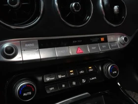 Kia Stinger 2.0 Turbo 2Wd Platinum, снимка 17