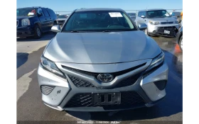 Toyota Camry 2.5L SE * LED, снимка 2