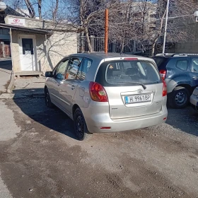 Toyota Corolla verso Газова уредба, снимка 2