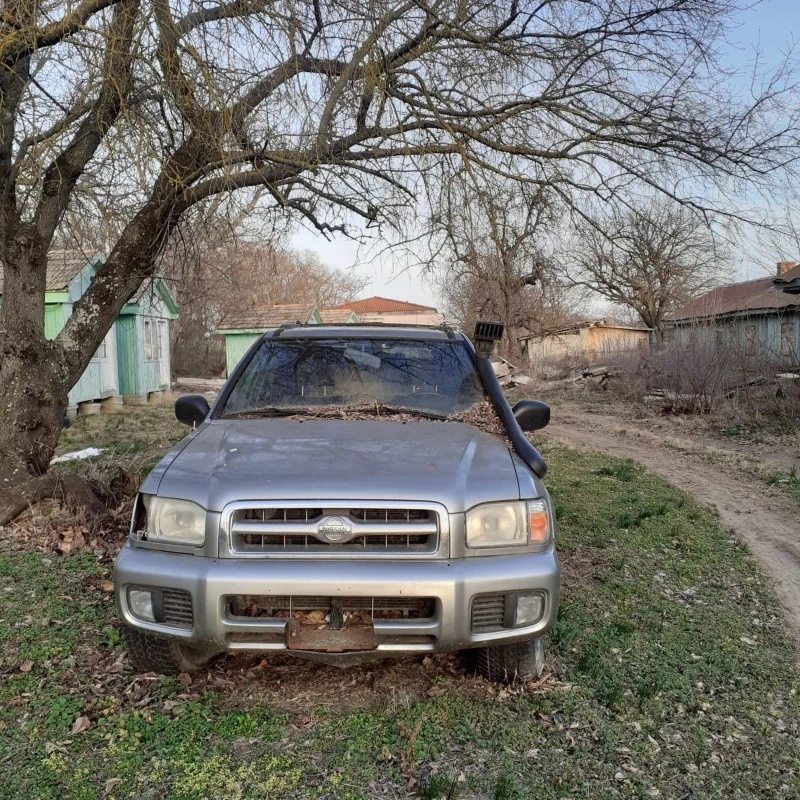 Nissan Pathfinder 3.5 АГУ, снимка 4 - Автомобили и джипове - 49523677