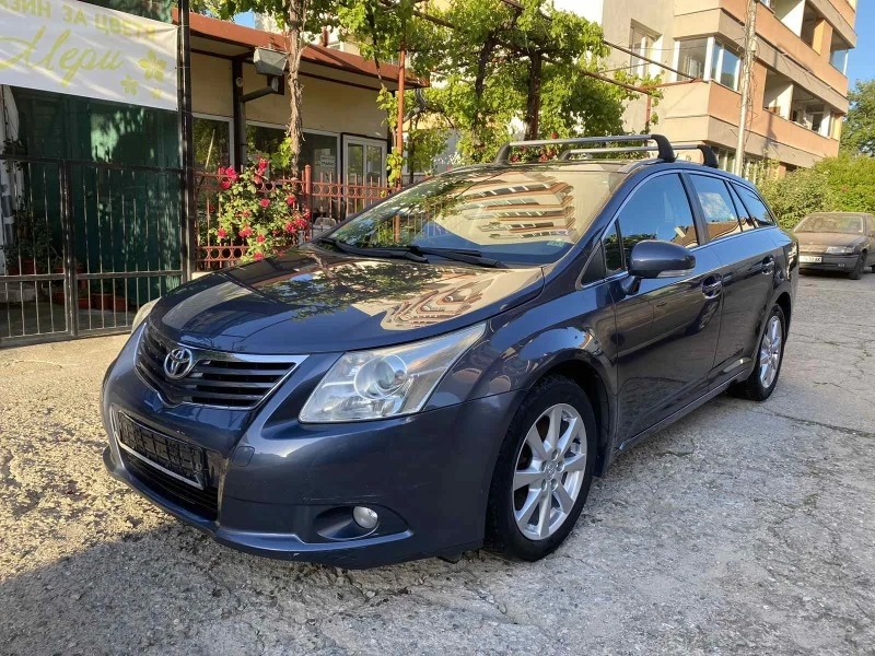 Toyota Avensis 2.2 D4D, снимка 2 - Автомобили и джипове - 47285160