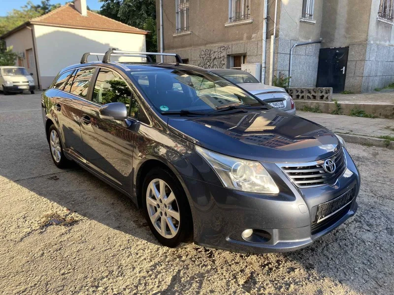 Toyota Avensis 2.2 D4D, снимка 1 - Автомобили и джипове - 47285160