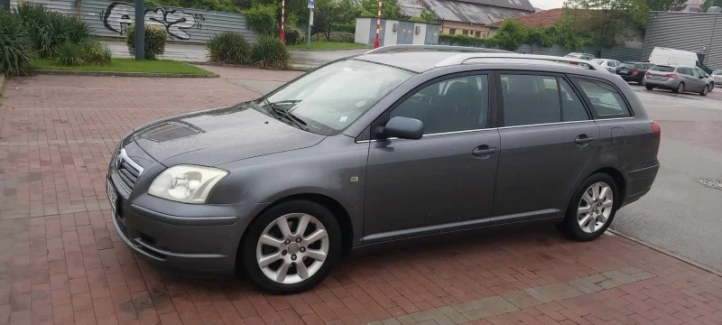 Toyota Avensis 2.2 D4D, снимка 1 - Автомобили и джипове - 45623751