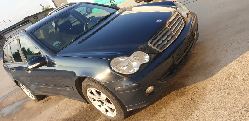 Mercedes-Benz C 200 Automatic , снимка 5 - Автомобили и джипове - 46687973