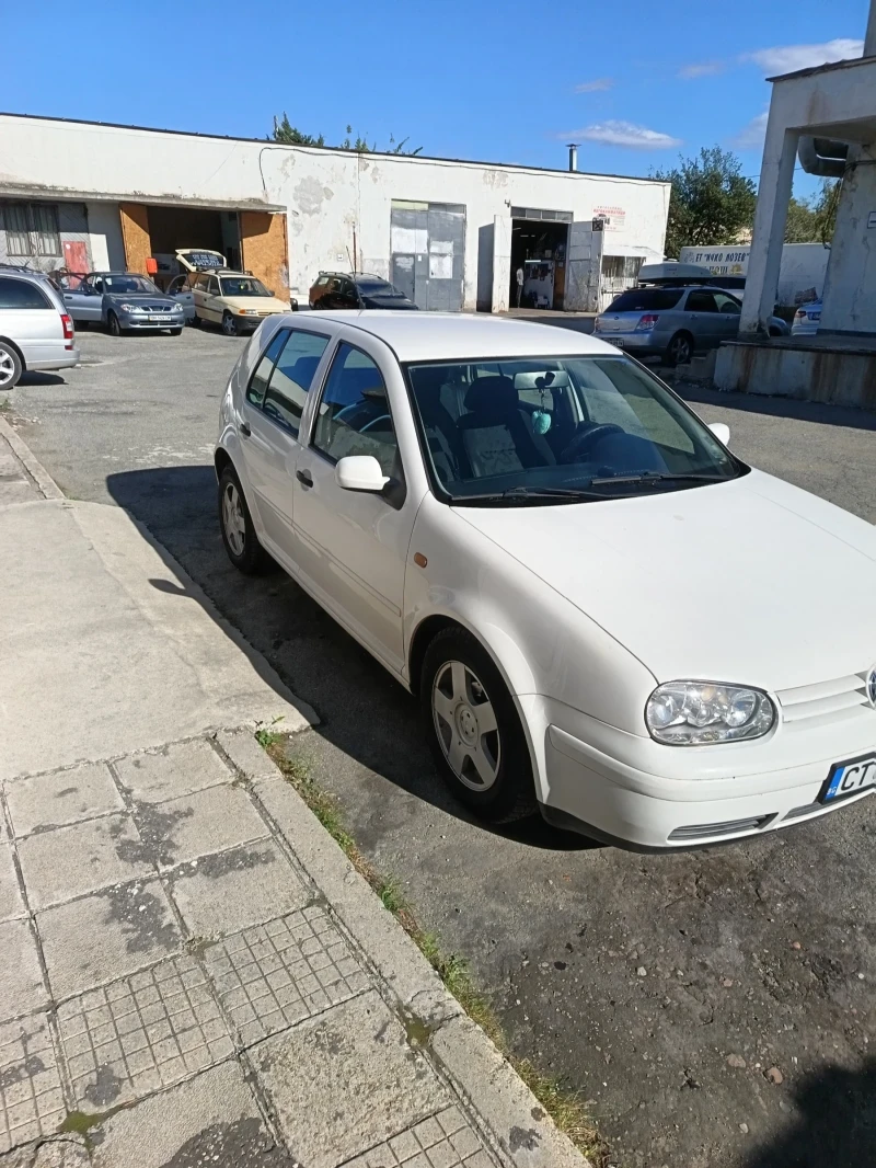 VW Golf 1.4, снимка 2 - Автомобили и джипове - 47526499