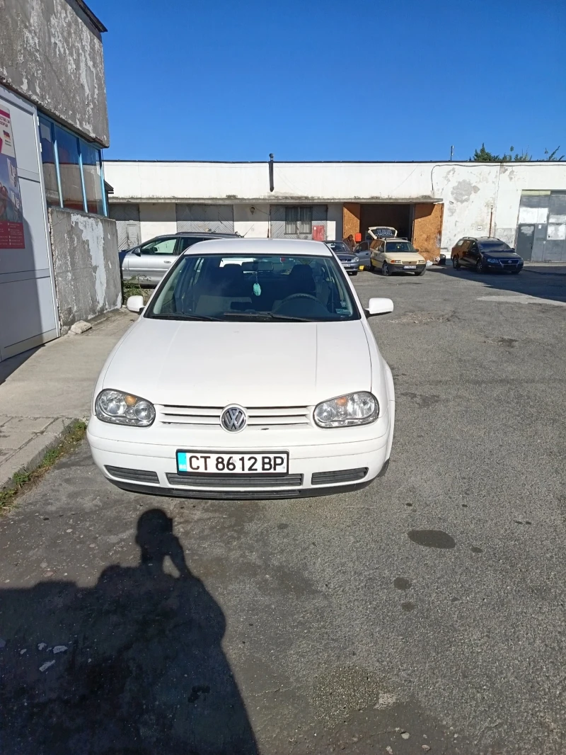 VW Golf 1.4, снимка 1 - Автомобили и джипове - 47526499