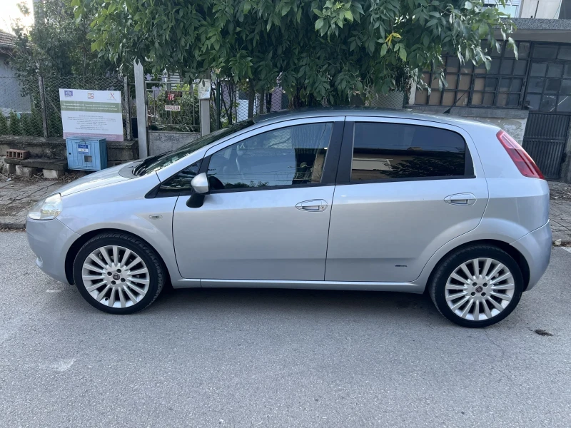 Fiat Punto 1.9 Multijet, снимка 2 - Автомобили и джипове - 49560712