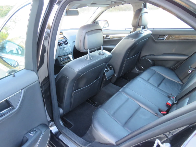 Mercedes-Benz C 320 * * * 320CDI 4-MATIC AMG PACK AVANTGARDE* * * , снимка 10 - Автомобили и джипове - 52420404