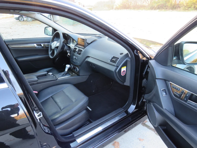 Mercedes-Benz C 320 * * * 320CDI 4-MATIC AMG PACK AVANTGARDE* * * , снимка 12 - Автомобили и джипове - 52420404