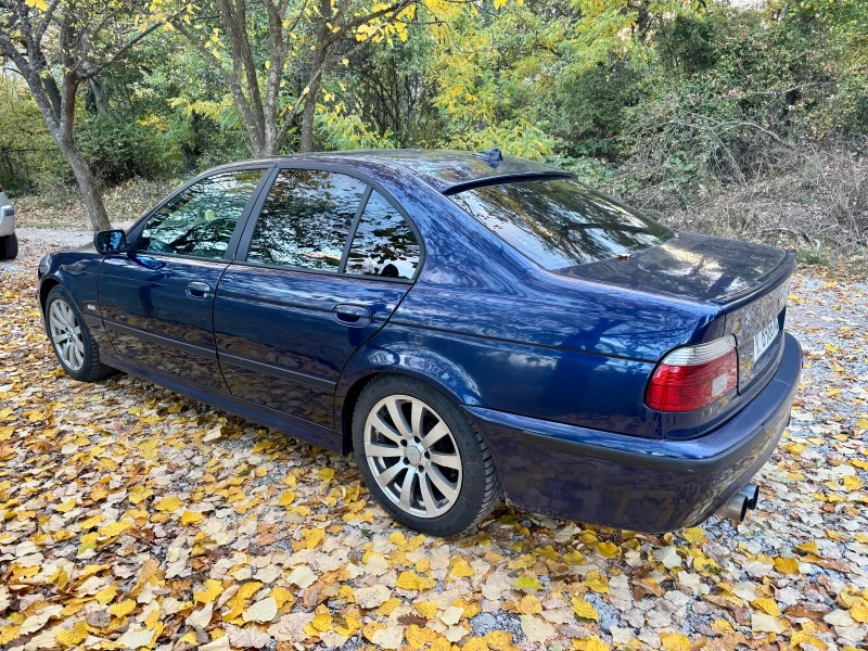 BMW 520, снимка 3 - Автомобили и джипове - 52504032