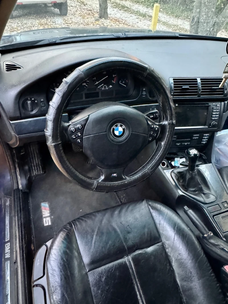 BMW 520, снимка 9 - Автомобили и джипове - 52504032
