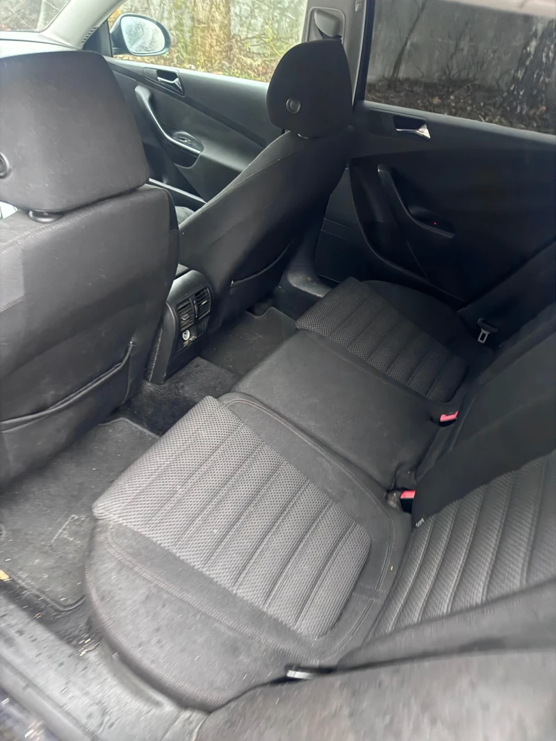 VW Passat 2.0TDI DSG BMP, снимка 9 - Автомобили и джипове - 52890029