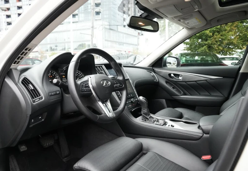 Infiniti Q50 Red Sport* 400* RWD* АвтоКредит* (ЦЕНА ДО БГ), снимка 7 - Автомобили и джипове - 53035745